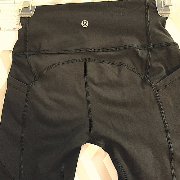 Lululemon leggings - Picture 3 of 9